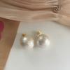 Retro cotton large pearl mosquito coil disc earrings MOM light luxury premium French stud earrings without ear clips