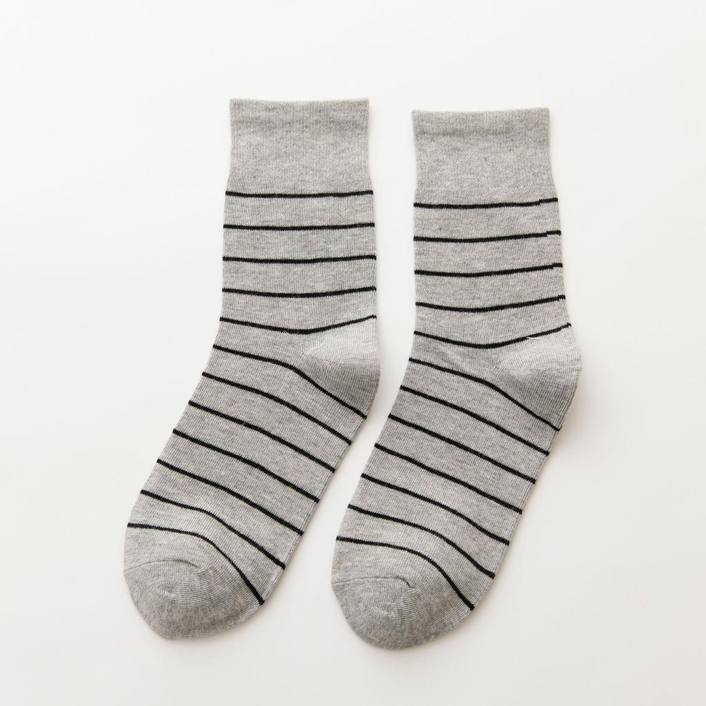 Female Autumn and Winter New Products All Kinds of Striped College Wind Tube Pile Socks