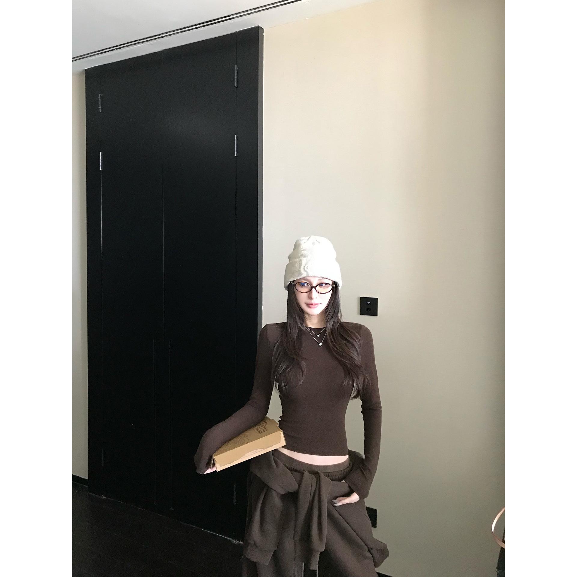 

Skk Store Долговечный Свободный Комплект: Худи и Спортивные Штаны из Ацетата, Тенсела и Шерстяного Флиса M