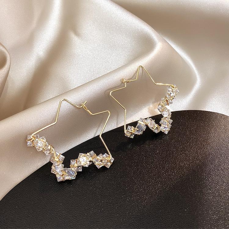 

Женские модные серьги-крючки с пятиконечной звездой и сверкающими кристаллами, эффектные простые серьги с блестящим звездным дизайном