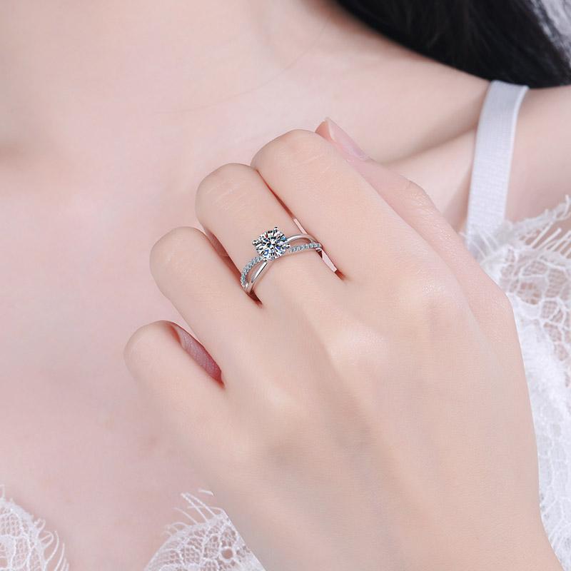 Hot Sales 925 Sterling Silver Women's Engagement Ring 1ct Moissanite Cut Jewellery Floral Design