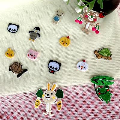 Mini Cartoon Animal Embroidered Self-Adhesive Patch for Doll Clothes