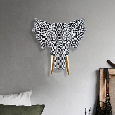 Cabeza de Elefante Decorativa para Colgar en la Pared, Escultura de Pared para el Hogar o la Oficina.