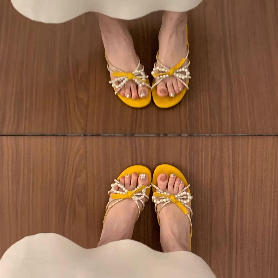 Fashion Pearl Bow Open-toe Slippers for Women In Summer, Beautiful Small Round-toe Rhinestone Non-slip Block Heel Sandals