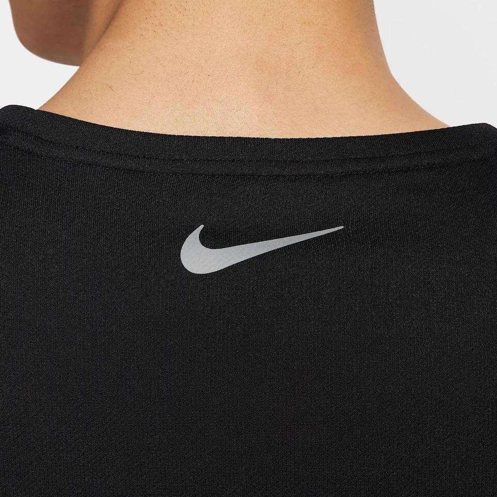 Nike Men's Fashionable Soft Breathable Short-Sleeve T-Shirt in Black