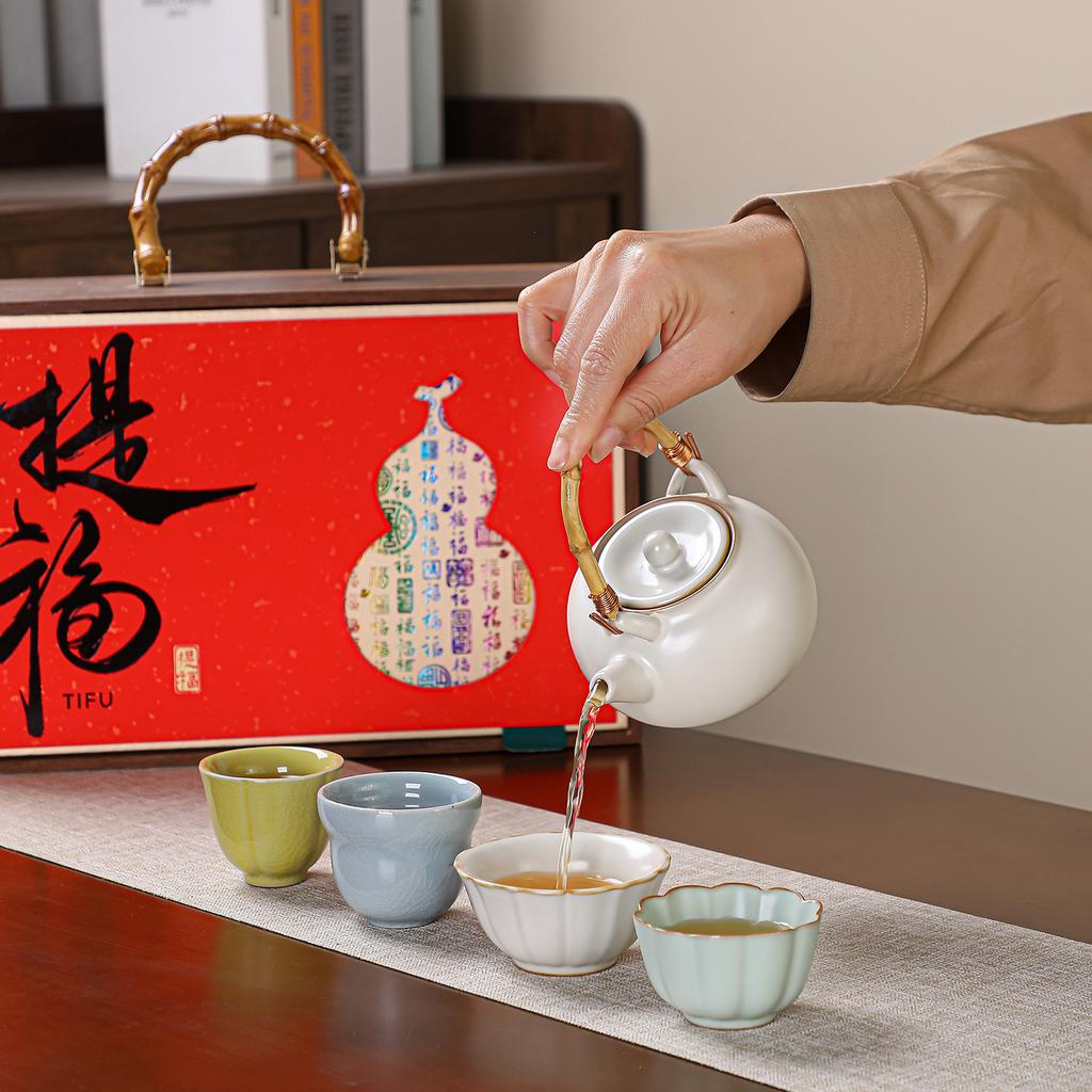 Forbidden City merchandise ceramic tea set gift set for elders and leaders as gifts for corporate business high-end practical gifts