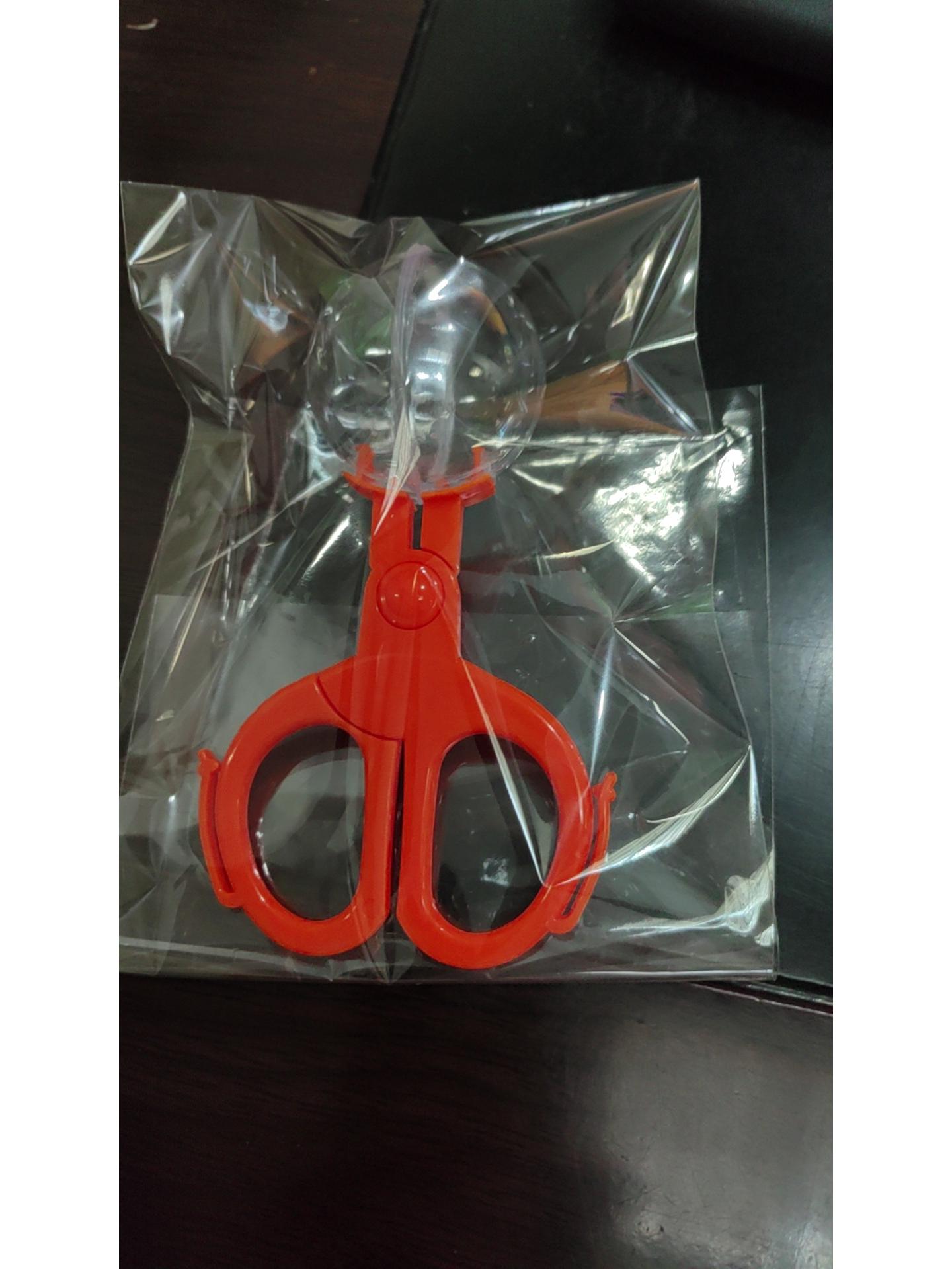 

Детский набор для исследования на открытом воздухе: Лупа, Коробка для сбора насекомых, Инструмент для ловли, Сачок для бабочек и Клетка для наблюдения.