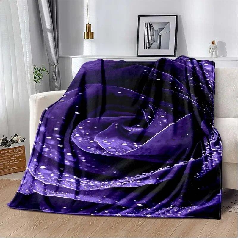 Patterned Red Rose Lightweight Flannel Blanket ,Warm Soft Cozy Blanket Home Decor Birthday Gift For All Season Blanket