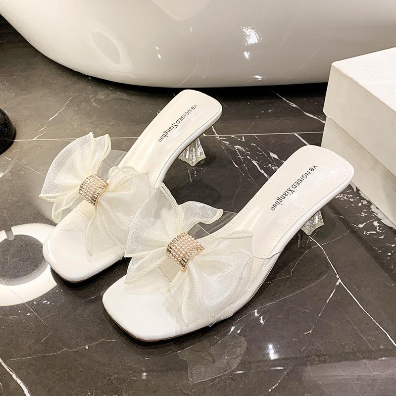 

Хрустальный каблук женская обувь новые тапочки летние сандалии женские с бантом женские шлепанцы повседневные дышащие средний каблук туфли-стилеты 35 бежевый