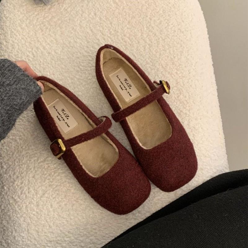 Suding Home, Retro Mori Flat-bottomed Wool Shoes, New French Mary Jane Lamb Wool Shoes In Autumn and Winter 2025