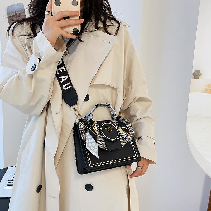 Small Bag Women's Bag 2025 New Trendy Versatile Broadband Messenger Bag Autumn Fashion Silk Scarf Portable Small Square Bag