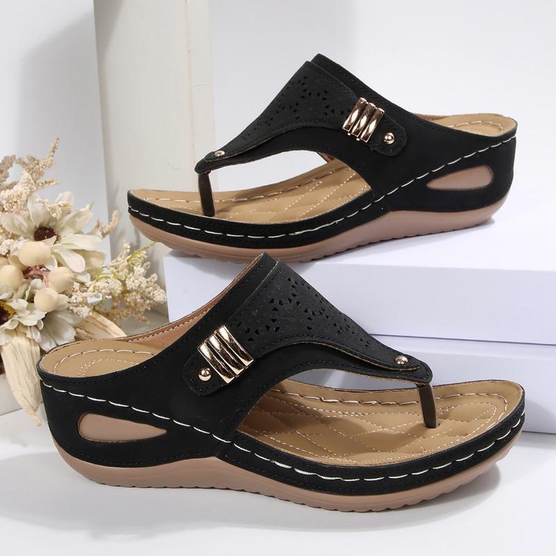 Large Size Summer New Toe Wedge Heel Fashion Laser Rivet Flip-flop Sandals Women