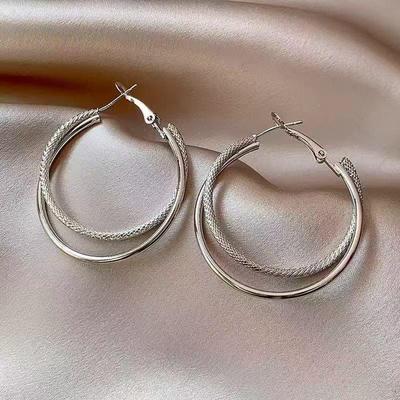 Élégants Boucles d'Oreilles Doubles Larges - Luxe Minimaliste pour l'Automne/Hiver