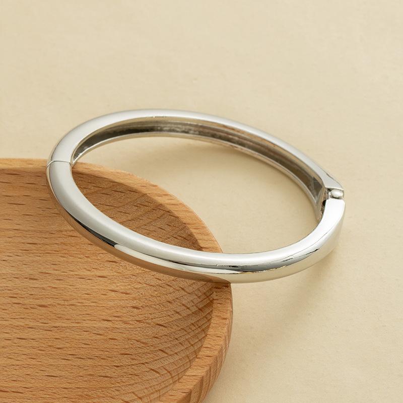 Design-inspired Metal Smooth-textured Open Bracelet, Minimalist Geometric, Individualistic Wide Wristband