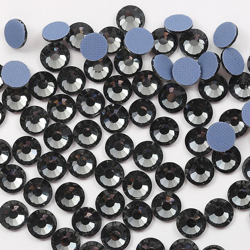 Color Summary Clothes Imitation Austrian Hot Diamond Clothes Diamond Dance Clothing Diamond Xiuhe Clothing Diamond Flat Bottom Diamond Accessories