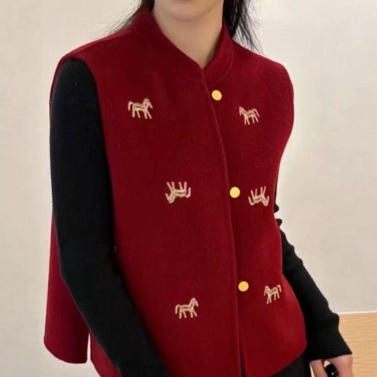 

Luxurious Retro Print Chinese Horse Vest - 2026 Spring National Style Large [suggested for 115-135 jin] червоний