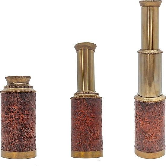 Starožitný mosazný námořnický kapesní dárek s koženým pouzdrem