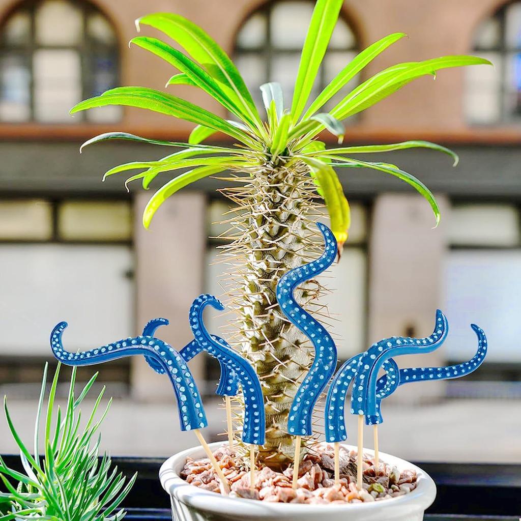 Garden Stakes Octopus Tentacle Stakes Decorative 7 Piece Support Climbing Sticks Glow In the Dark for Lawn Yard Potted Outdoor