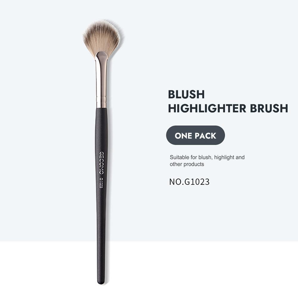 

Кисть для румян GECOMO Мягкая щетина Не впитывает пудру Легко наносится Кисть для румян и хайлайтера для начинающих Инструменты для красоты