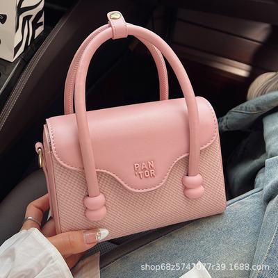 Simple and Niche New Bag Women's 2025 Fashion Handbag High-end Foreign Style Shoulder Bag Versatile Women's Crossbody Bag