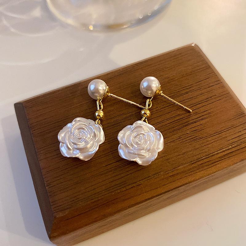 Baroque Pearl Diamond Bow Earrings Personality Earrings French Celebrity Earrings Women