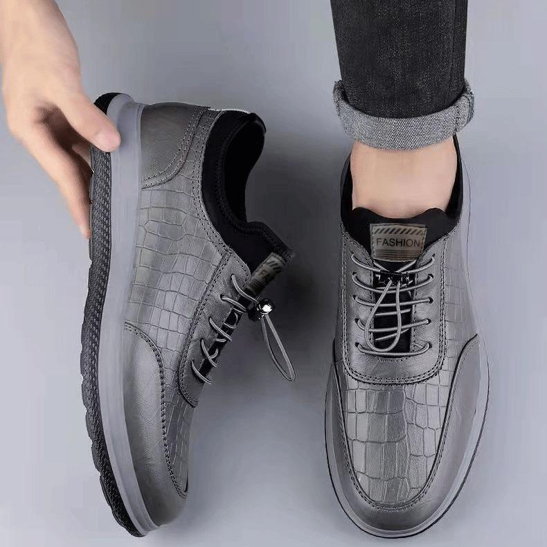 2025 Men's Shoes New Men's Casual Leather Shoes Men's Breathable Shoes Men's Soft-soled Soft-faced Board Shoes Driving Shoes Doudou Shoes