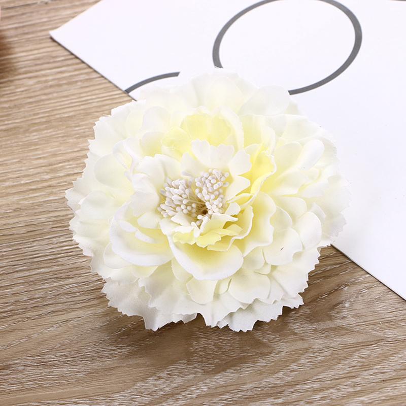 

Fabric Rose Flower Hair Claw Clips For Women Girls Hair Clip Barrette Sweet Flowers Grab Shark Clip Hair Accessories Hair Clamps