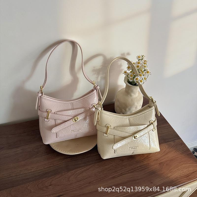 Popular Simple and Fashionable Underarm Bag New Commuter Small Square Bag Women's Texture Shoulder Messenger Bag