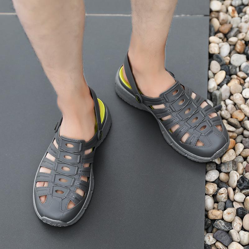 Hohle, atmungsaktive Herrensandalen aus EVA mit weicher Unterseite, lässige Herren-Strandschuhe, modische Outdoor-Hausschuhe