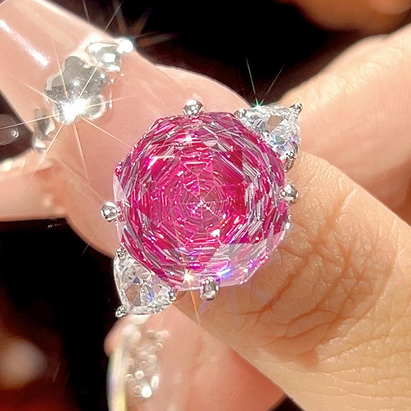 Autumn and winter new Huabi jewelry copper bottom gold-plated rose cut rose red simple wind round set main stone 14-12m