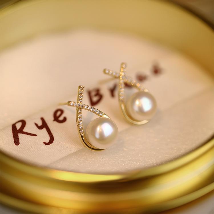 Earstuds, Feminine Temperament, Niche, Versatile, Simple, Exquisite Earrings, High-end, Fashionable Earrings, Earrings, Pendants