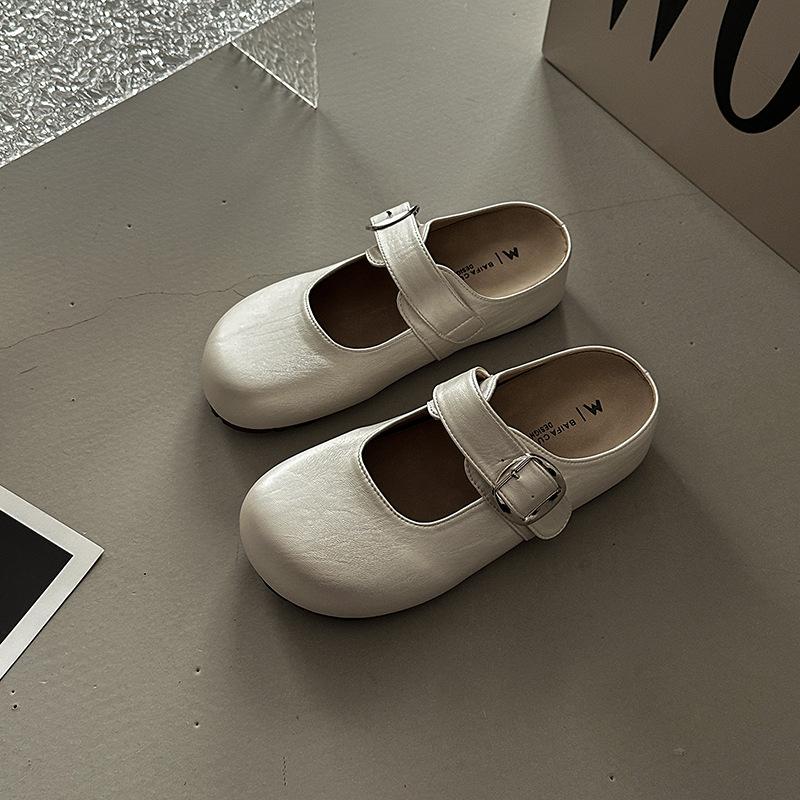 Baotou Half Slippers Trendy Retro Square Head Lazy Cool Slippers Women's 2025 Summer New Outer Wear Flat Bottom Versatile Muller