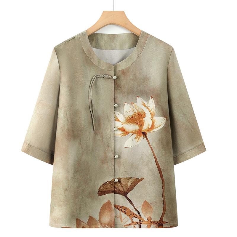 

Grandma s Stylish Summer Outfit: Women s Mid-Sleeve Shirt for Middle-Aged & Elderly. 3XL 120-130 lbs