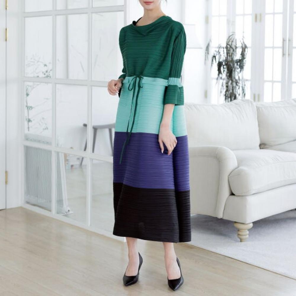 Plara Women Layered Color Pleated Dress