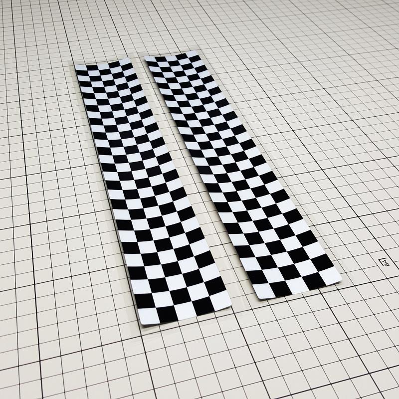 Černobílé samolepky na auto Squa Vodotěsné kostkované vinylové samolepky na karoserii motocyklu