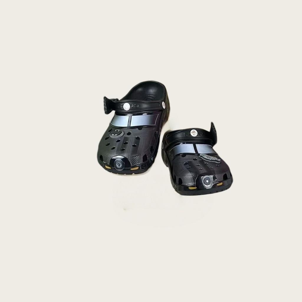 Croc shoes classic character celebrity children's Croc shoes non-slip sandals toe-toe slippers girls beach shoes batch