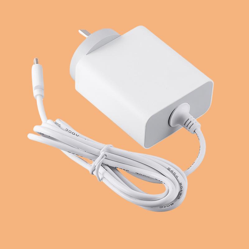 

PD30W Вставной тип с кабелем Type-C Австралийская спецификация Многопротокольное зарядное устройство, вилка AU, SAA Блок питания PD RCM