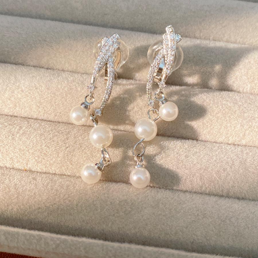 Pearl Tassel Niche Design Ear Clip Earrings - No Ear Hole Needed, Stylish & Versatile for Women