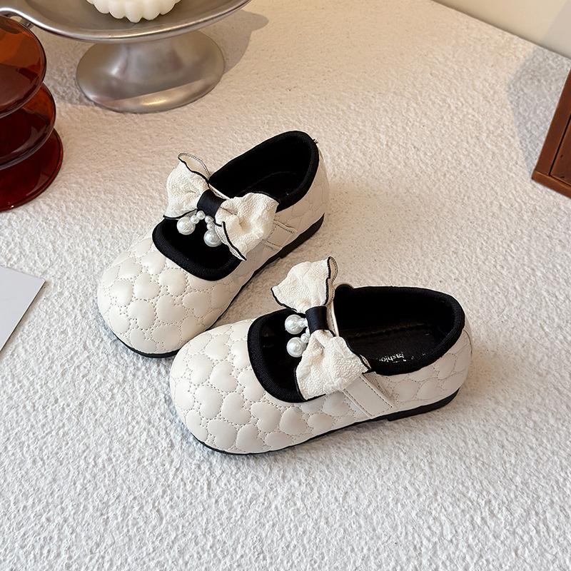 Girls shoes Children's princess small leather shoes 2025 spring and autumn new Doudou single shoes Xiaoxiangfeng soft-soled dance shoes