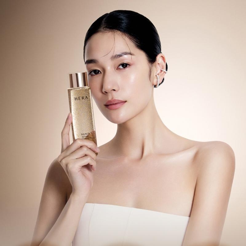 Hera Refining Water Essence New 75ml Signia