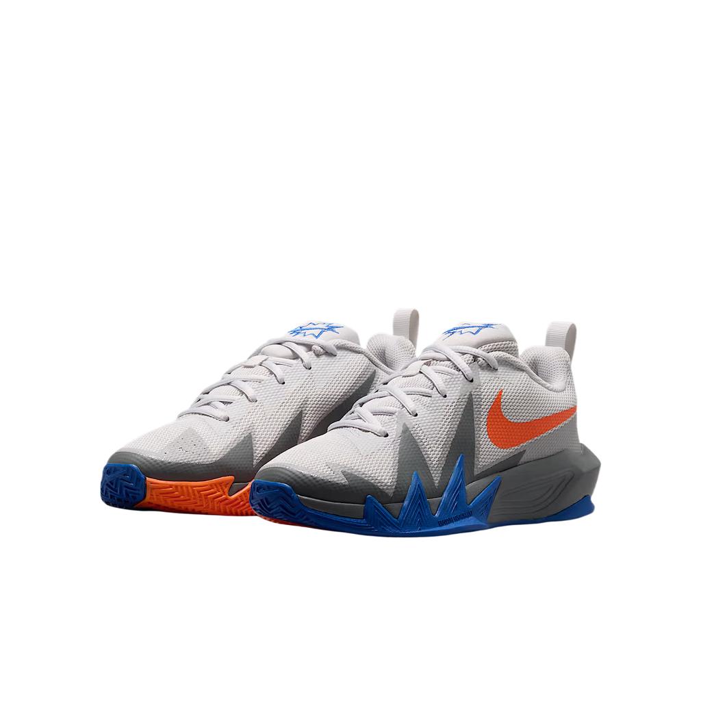 Nike UTCA. Dinamikus Hálós Rugalmas Markolat Könnyű Kényelmes Légáteresztő Csúszásmentes Támasztás Alacsony Szárú Kosárlabda Cipő Uniszex Sneaker IH2308-005