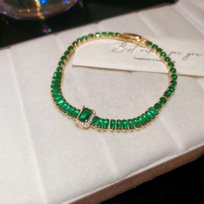 Bracciale Geometrico in Zirconi di Lusso Raffinato: Design Colorato e Versatile