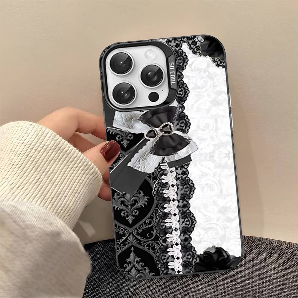 Lace Pattern Phone Case For IPhone 17 16 15 14 13 12 11 Pro Max Plus Color Silver Cover