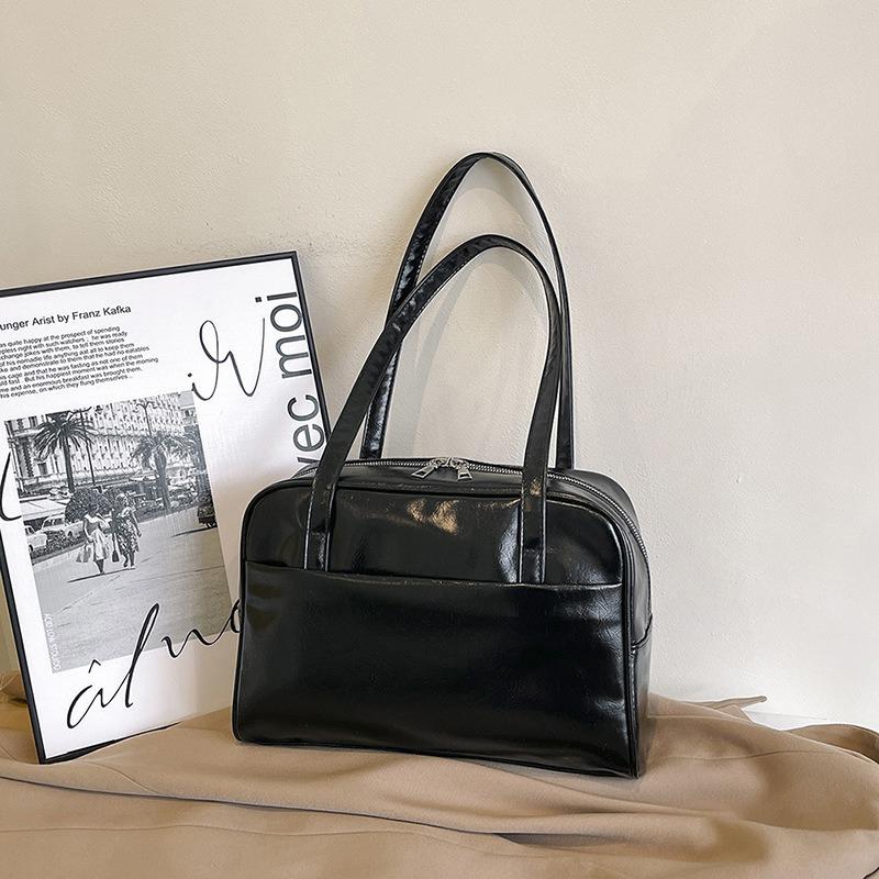 2026 New Minimalist Tote Bag Korean Versi Large-capacity Underarm Bag Niche Quality Casual Single-shoulder Commuting Bag