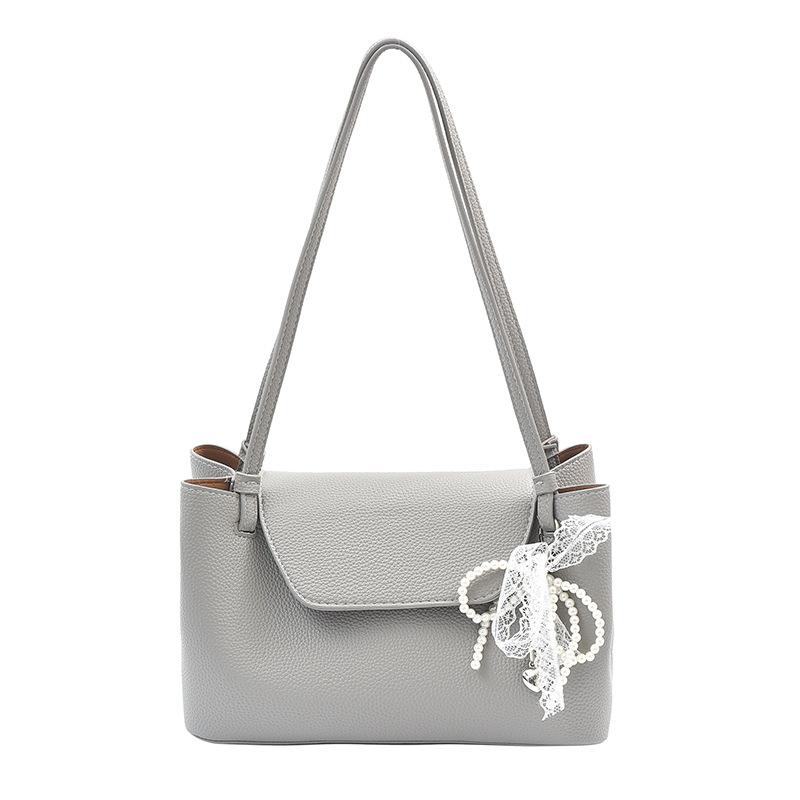 Versatile Commuter Tote Bag Women's New Large-capacity Shoulder Armpit Bag