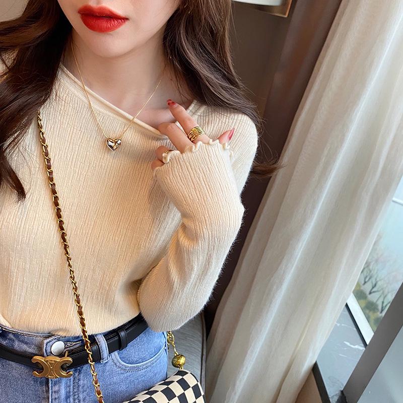 Women's Slim-Fit Ruffle Long Sleeve Knit Top for Spring and Autumn