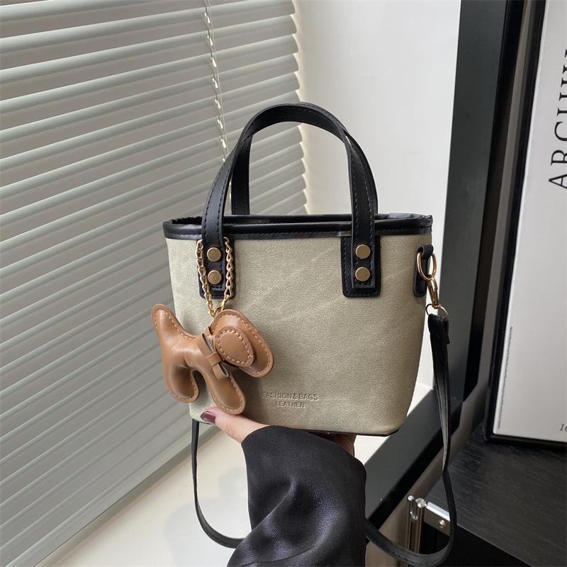 

Trendy Women s Designer Crossbody Tote Bag - Stylish, Versatile, High-End Bucket Shoulder Bag No Pendant