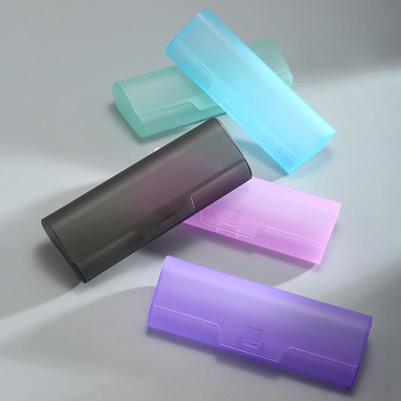 Przezroczyste etui na okulary z możliwością personalizacji logo, etui do przechowywania, plastikowe etui na okulary, lekkie etui z klapką, pudełko na okulary dla osób starszych
