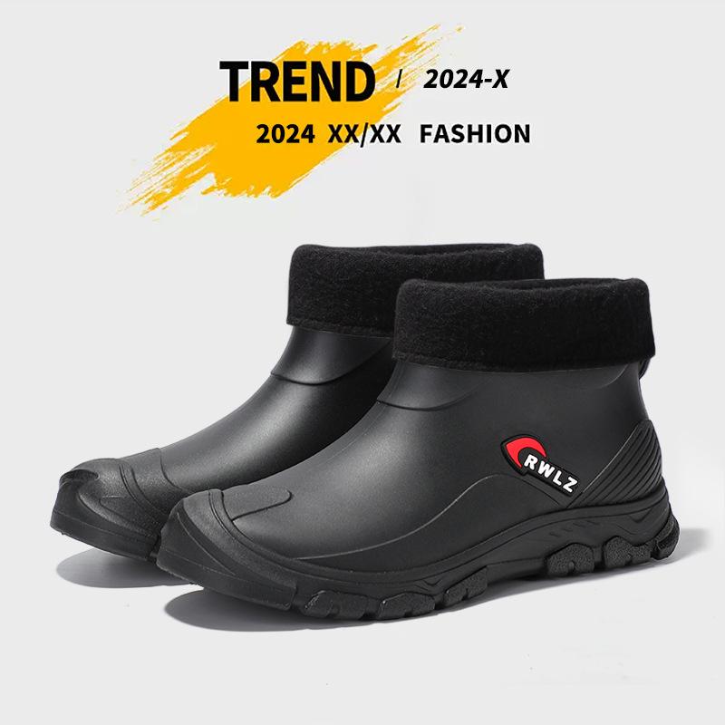 Spring and Autumn Short Rain Shoes Trendy Men's Fashion Rain Boots Urban Outdoor Wading Shoes Waterproof Glue Shoes Fleece Cover Thermal Rubber Shoes