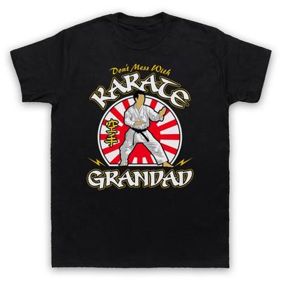Leg dich nicht mit Karate-Opa an Kampfsportexperte Herren- und Damen-T-Shirt